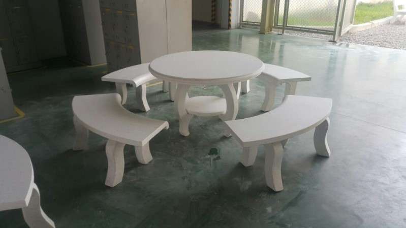 ban ghe da huyen Binh Chanh