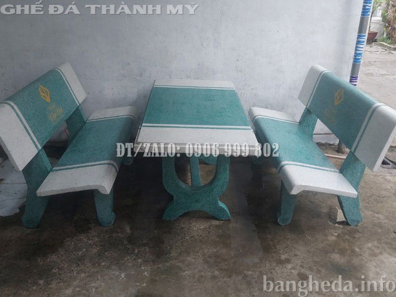 Giá bàn ghế đá chữ nhật trắng xanh