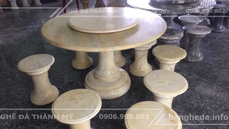 bộ bàn ghế đá tự nhiên 1
