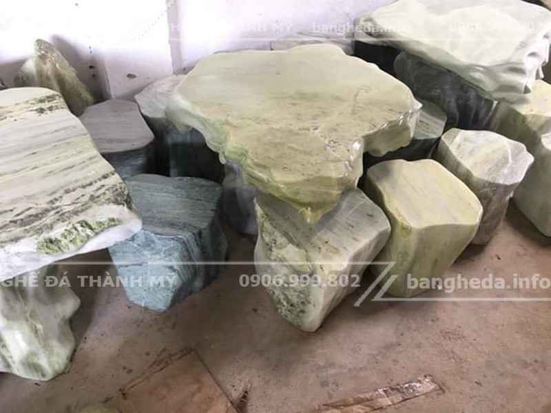 bán bàn ghế đá tự nhiên 3