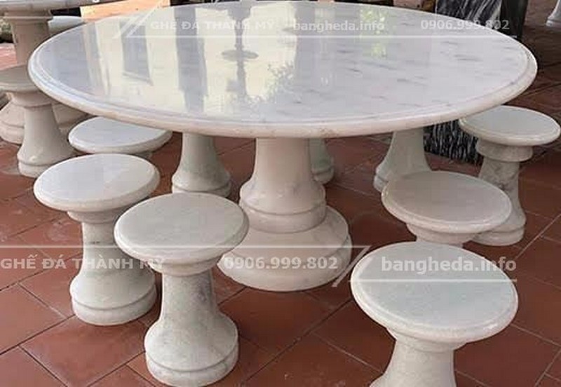 giá bộ bàn ghế đá tự nhiên 1