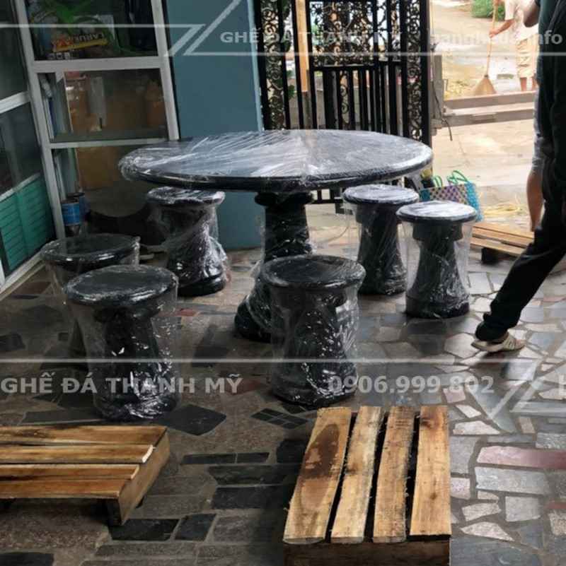 bàn ghế đá tự nhiên giá rẻ 4