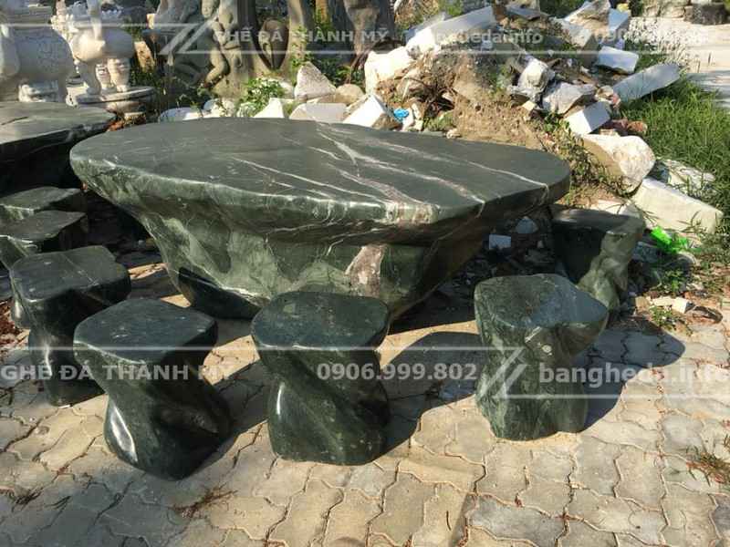 Giá cả bàn ghế đá tự nhiên Phú Yên 3