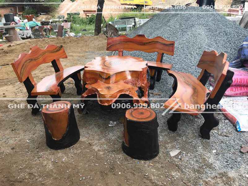 Bàn ghế đá sân vườn nên chọn loại nào 2