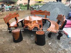 Bàn ghế bê tông sơn giả gỗ