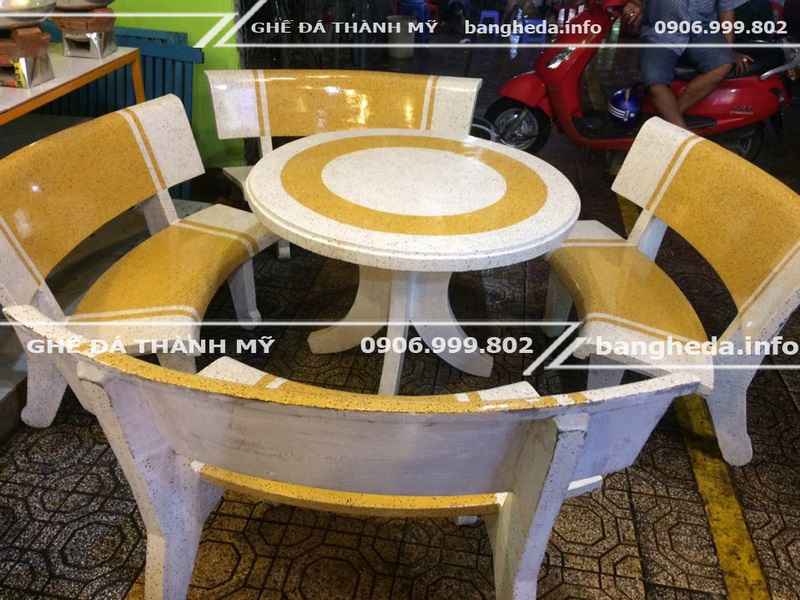 Sản xuất bộ bàn ghế đá tròn công viên, trường học 2