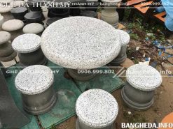 Bàn ghế đá mini