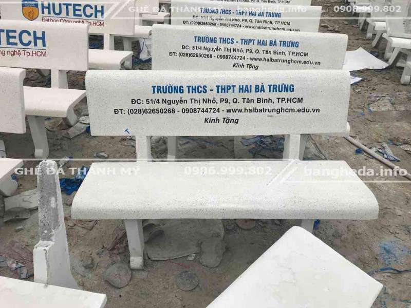 bàn ghế đá trường học 1
