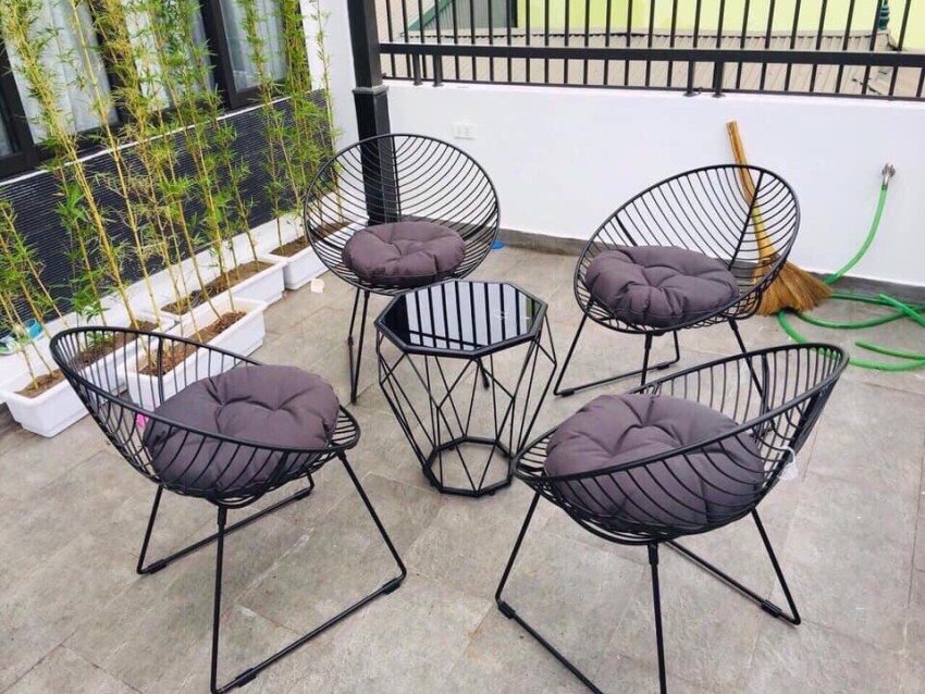 bàn ghế ngoài trời