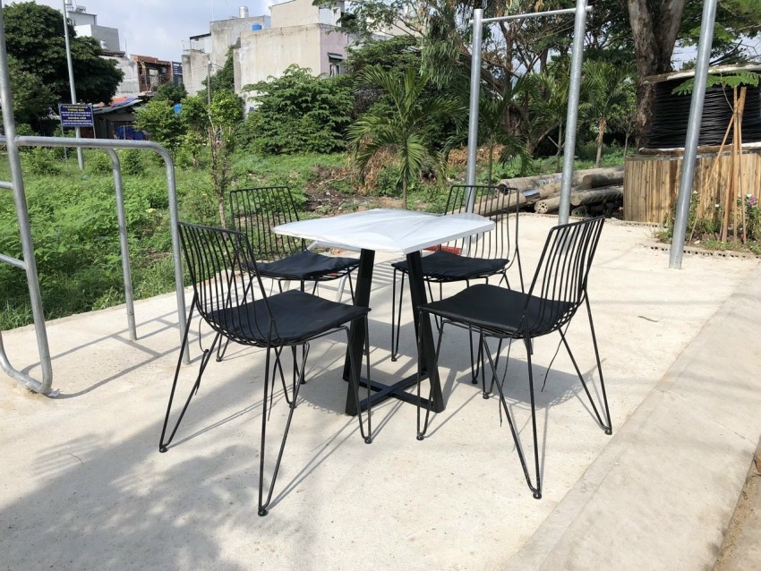 Bàn ghế nhôm đúc