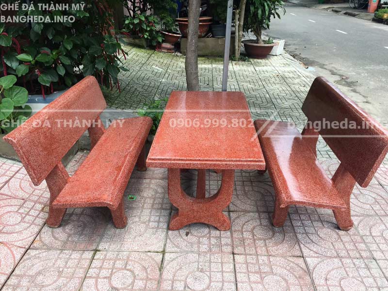 bộ bàn ghế đá giá bao nhiêu?