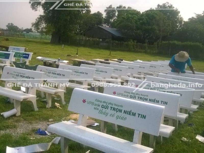 dia diem ban ghe da Quan 4