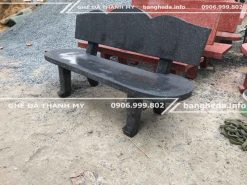 Ghế đá ngoài trời màu đen