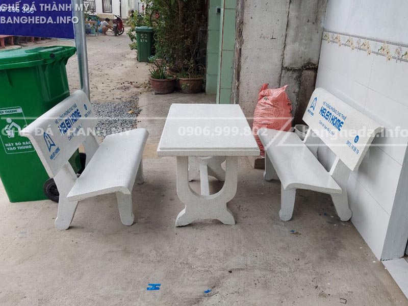 giá bộ bàn ghế đá sân vườn