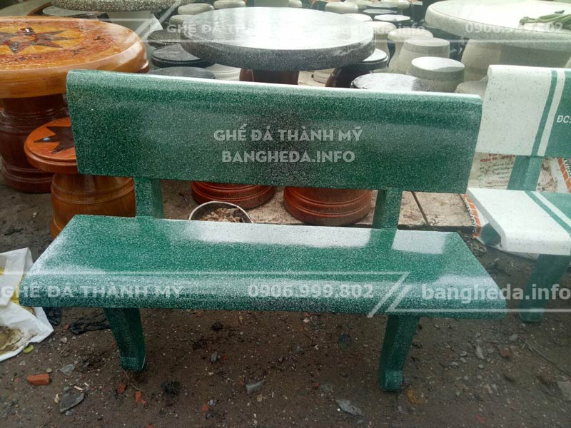 Giá ghế đá