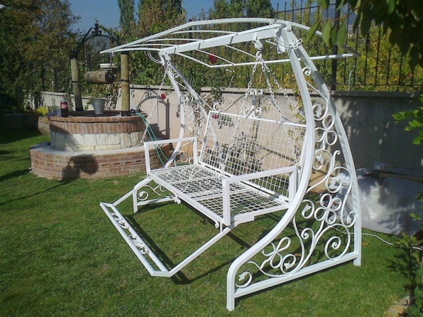 xích đu sắt